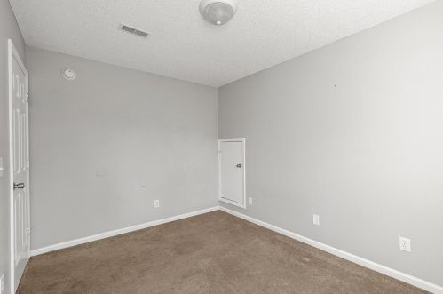 207 Glenda Vw, Ladson SC  29456-4816 exterior