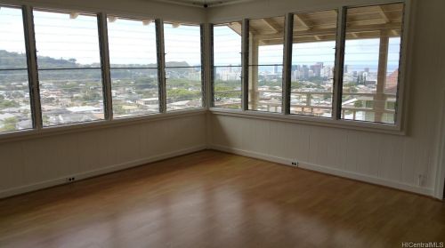 835 Puunani Pl, Honolulu HI  96817-7312 exterior