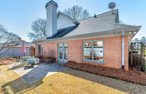 100 Wexford Ct, Stockbridge GA  30281-6307 exterior