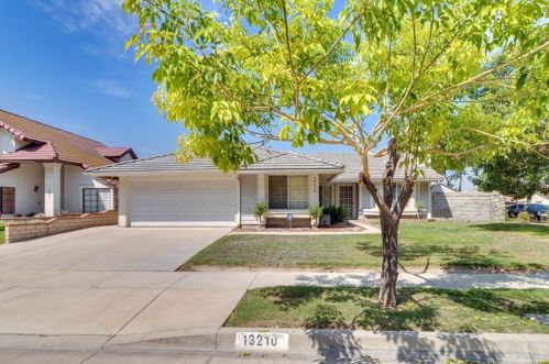 13210 San Antonio Ave, Chino, CA 91710-6927