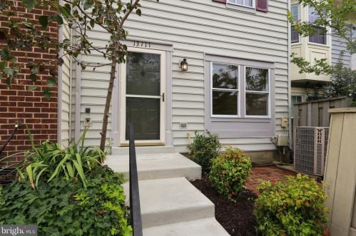 13111 Musicmaster Dr, Silver Spring, MD 20904-6806