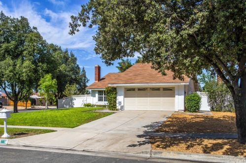 1317 Lanfair St, Redlands, CA 92374-4717