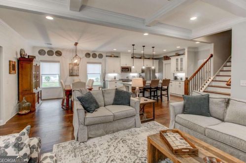 1201 Carriage Ridge Dr, Reynolds Plantation GA  30642-5494 exterior