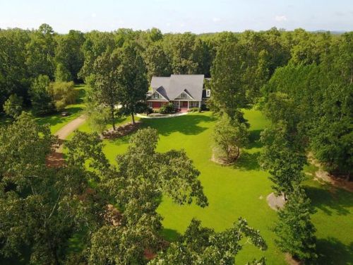 120 Hendricks Rd, Rydal, GA 30171-1423