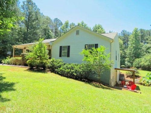 994 Mccart Cir, Jackson, GA 30233-2827