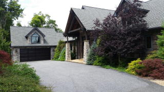 467 Boulder Creek Dr, Boone, NC 28607-6064