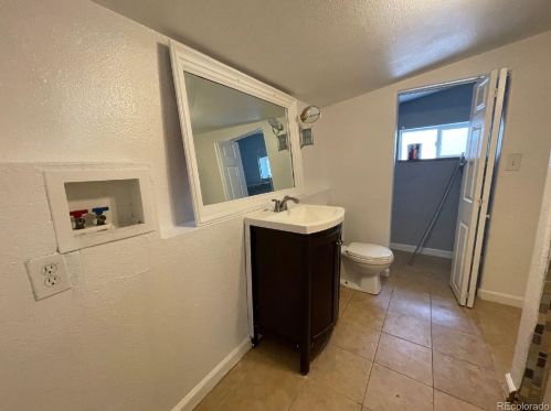 1522 Tamarac St, Denver CO  80231-8005 exterior