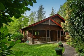 3549 Dandelion Ln, Maxwelton, WA 98236-9325