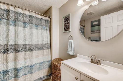 1519 Dale St, Saint Paul MN  55117-3410 exterior