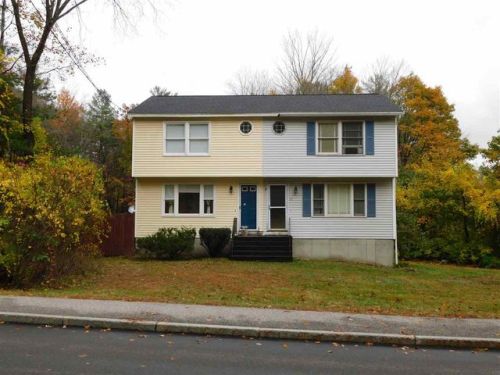 22 Maple Ave, Goffstown, NH 03045-1907