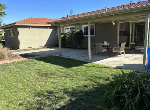 2073 La Orinda Pl, Concord CA  94518-3019 exterior