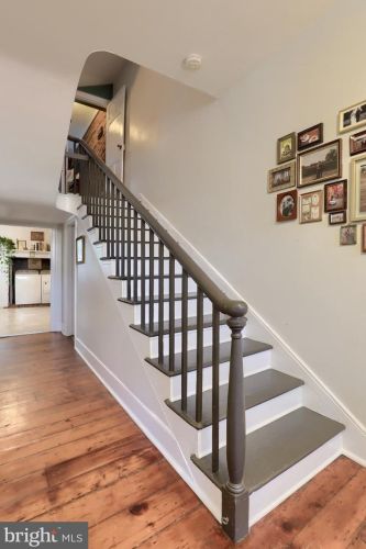 19 Howard Ave, Lancaster PA  17602-3603 exterior