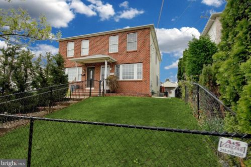 1303 Ohio Ave, Trenton, NJ 08648-4636