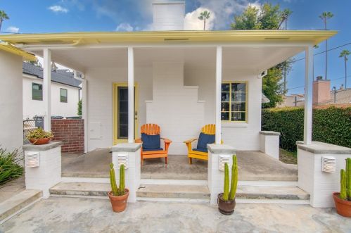 1549 Western Ave, Glendale CA  91201-1215 exterior