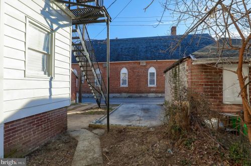 702 King St, York PA 17401-3627 exterior