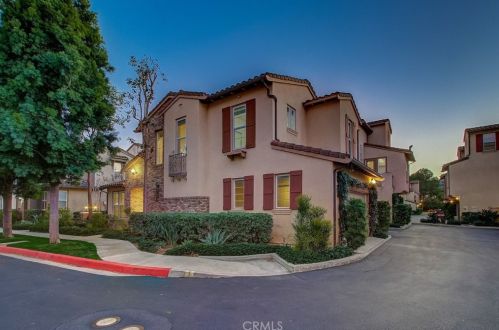 309 Tall Oak, Irvine CA  92603-0673 exterior