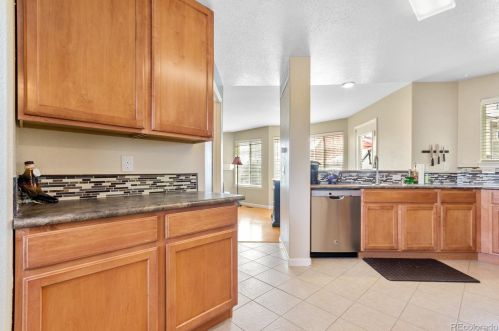 7524 Quatar Way, Aurora CO 80016-7134 exterior