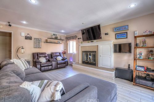 2128 Sunrise Cir, Upland CA 91784-7334 exterior