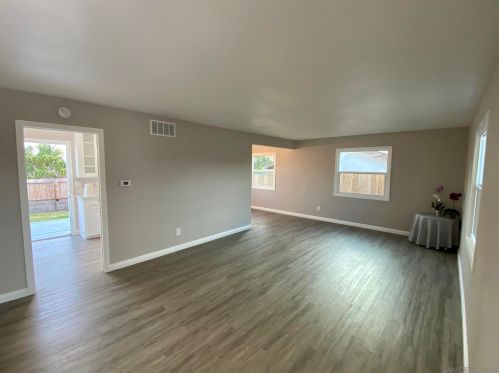 5049 Mount Gaywas Dr, San Diego, CA 92117-4815