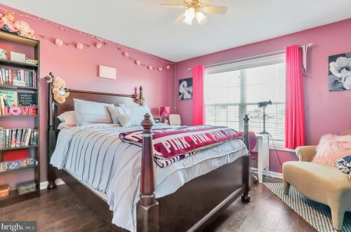 67 Tinning Ct, Hedgesville WV 25427-7367 exterior