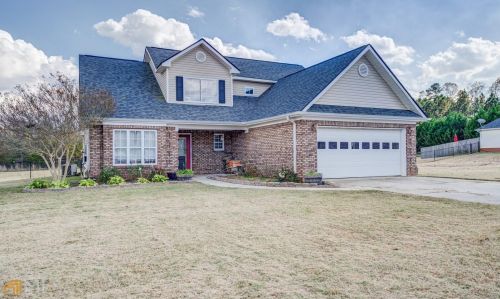 115 Willow Springs Dr, Porterdale, GA 30016-5842