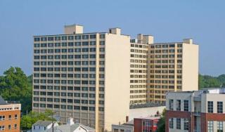 816 Easley St, Silver Spring MD  20910-4587 exterior