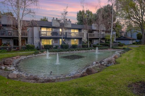 2220 Almaden Rd, San Jose, CA 95125-2101