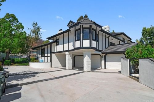 780 25th St, Upland CA  91784-1109 exterior