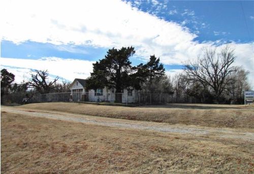 11528 15th St, Yukon, OK 73099-6930