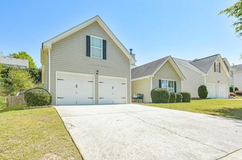 4419 Persian Ct, Lithonia, GA 30039-3301