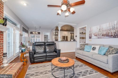 874 Pheasant Hill Rd, Summit Point WV  25446-3634 exterior