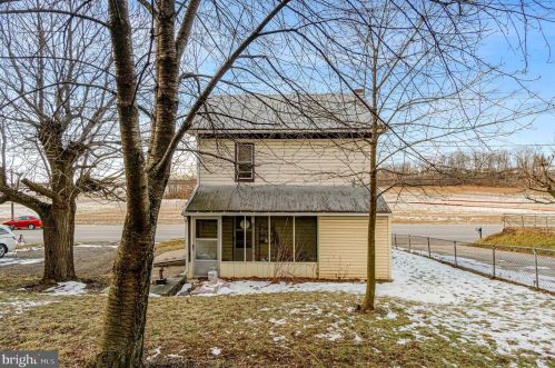 2515 Carlisle Pike, Hanover PA 17331-8978 exterior