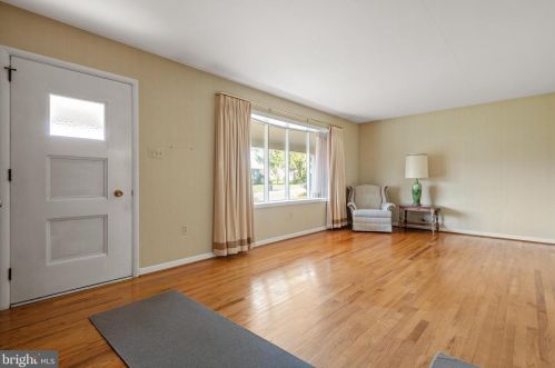 1035 Devonshire Rd, Lancaster PA  17601-1610 exterior