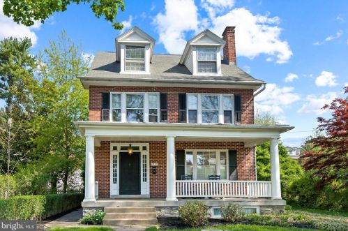 1037 Wheatland Ave, Lancaster, PA 17603-3120