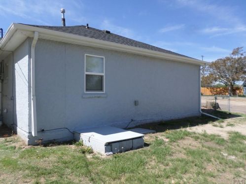 1819 Jones Ave, Pueblo CO  81004-3233 exterior