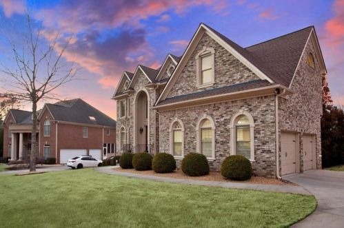 550 Bethany Forest Dr, Atlanta, GA 30331-7343