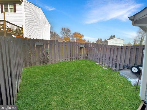 37 Talcon Ct, Charles Town WV  25414-5800 exterior