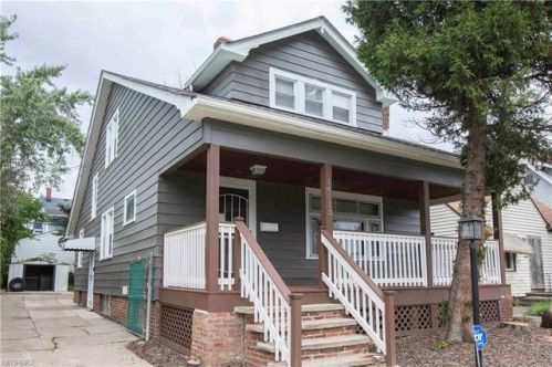14113 Rexwood Ave, Cleveland OH  44105-7061 exterior
