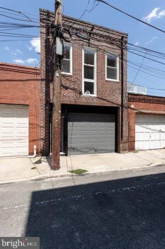 1316 Ellsworth St, Philadelphia PA  19147-4416 exterior