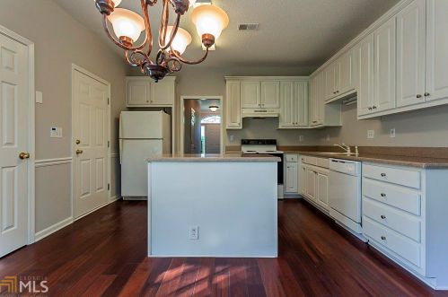 3860 Cherry Ridge Walk, Suwanee, GA 30024-2373