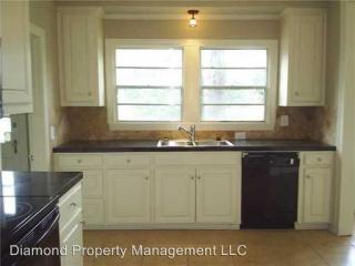 771 Delaware St, Shreveport LA  71106-1639 exterior