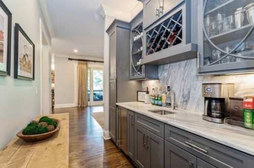 4110 Chippewa Pl, Atlanta GA  30319-1524 exterior