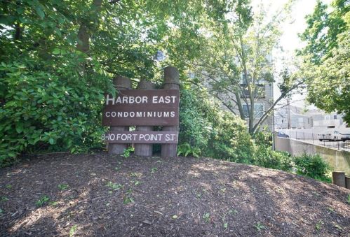 10 Fort Point St, Norwalk CT  06855-1025 exterior