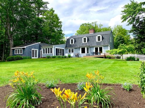 447 Page Rd, Concord, NH 03304