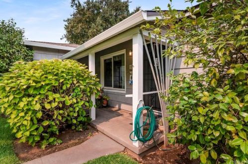 862 Palmetto Ave, Chico, CA 95926-4027