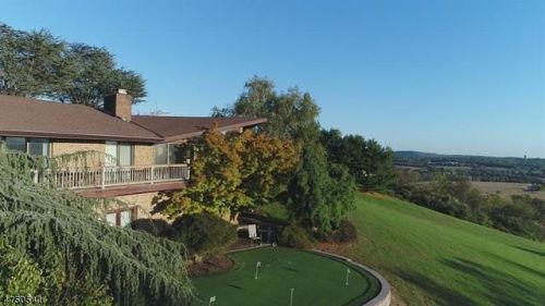 12 Possum Hollow Run, Annandale, NJ 08801-3073