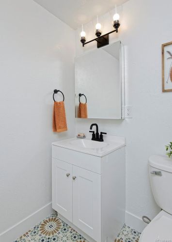 2918 Newport St, Denver CO  80207-2909 exterior