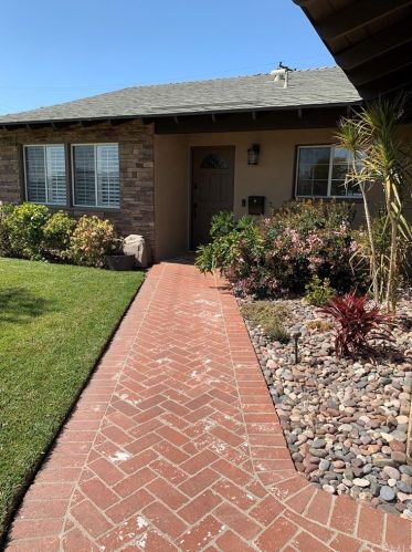 9370 Vernon Ave, Montclair, CA 91763-2045