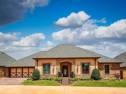 16341 Scotland Way, Edmond, OK 73013-3103