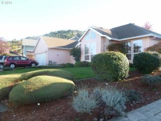 3057 Normandy Ave, Roseburg OR  97471-2432 exterior